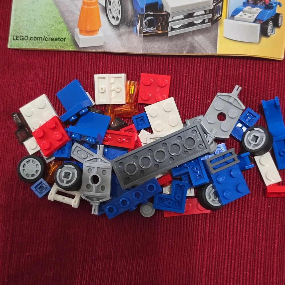 LEGO Creator Car Set - 31027